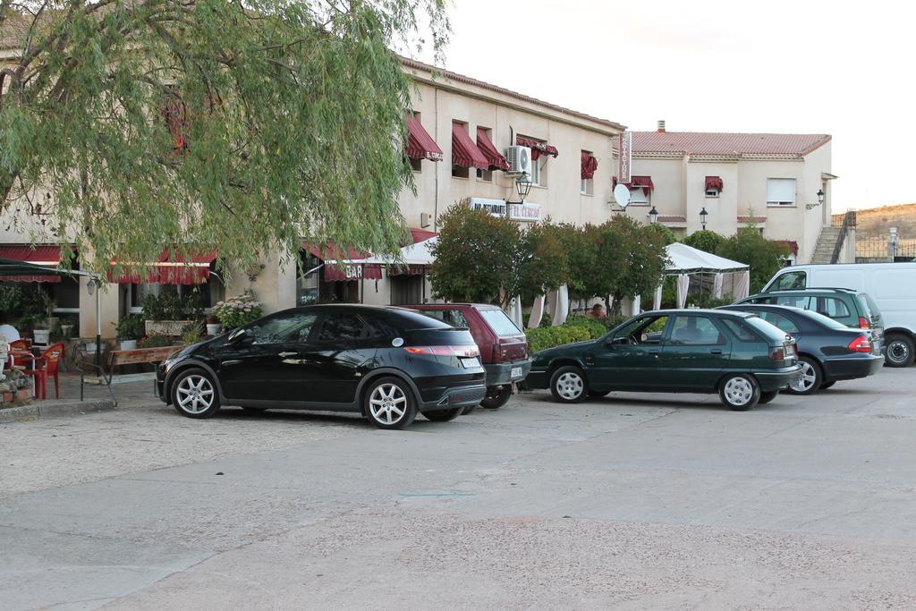 Hostal Restaurante "El Cercao" Саука Экстерьер фото